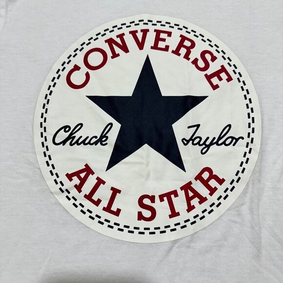 Chuck Taylor Converse All Star NWT Size M (10-12 yrs) White Graphic Logo T-Shirt - Picture 2 of 6